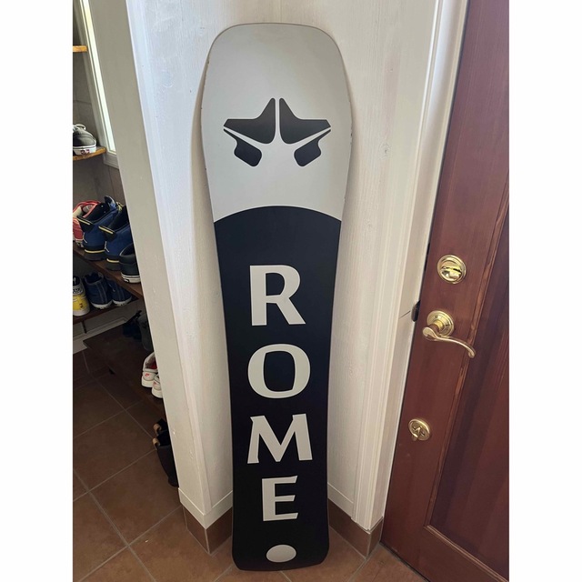 ROME SDS(ロームエスディーエス)のROME SDS RAVINE 155  20-21モデル スポーツ/アウトドアのスノーボード(ボード)の商品写真