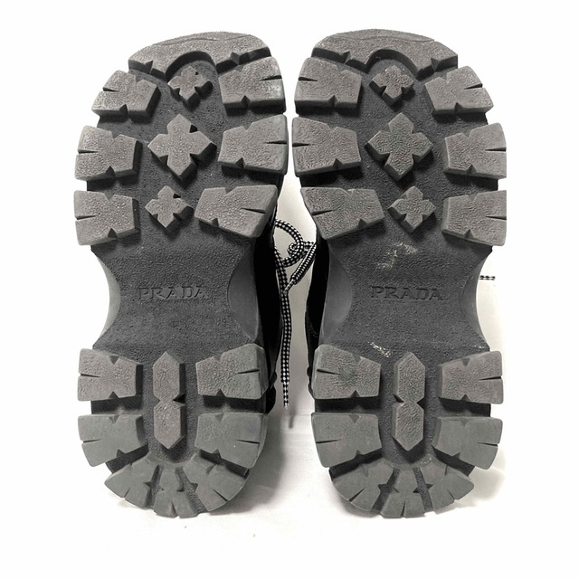PRADA(プラダ)のプラダ  PRADA タンクソール　ダッドスニーカー　靴　ロゴ　厚底　ペガサス メンズの靴/シューズ(スニーカー)の商品写真