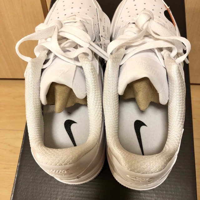 NIKE(ナイキ)の新品 NIKE WMNS AIR FORCE ナイキ ウィメンズ エア フォース レディースの靴/シューズ(スニーカー)の商品写真