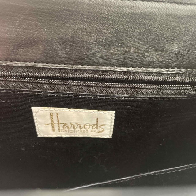 Harrods(ハロッズ)のハロッズ・チェーンバック レディースのバッグ(ショルダーバッグ)の商品写真