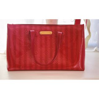 ルイヴィトン(LOUIS VUITTON)のLOUIS VUITTON ヴェルニ レイユール ウィルシャーPM ハンドバッグ(ハンドバッグ)