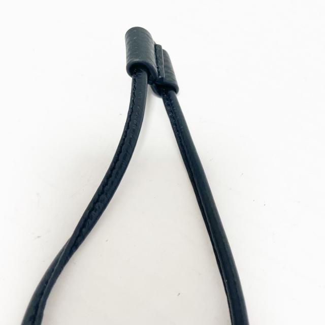 アエタ ショルダーバッグ レディース - 黒 レディースのバッグ(ショルダーバッグ)の商品写真