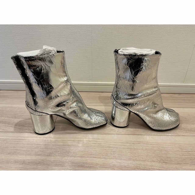 Maison Martin Margiela(マルタンマルジェラ)の新品 ★マルジェラ Martin Margiela 22 Silver Tabi レディースの靴/シューズ(ブーツ)の商品写真