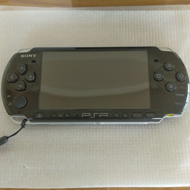 PlayStation(プレイステーション)の【美品】SONY PlayStationPortable PSP-3000 PB エンタメ/ホビーのゲームソフト/ゲーム機本体(携帯用ゲームソフト)の商品写真