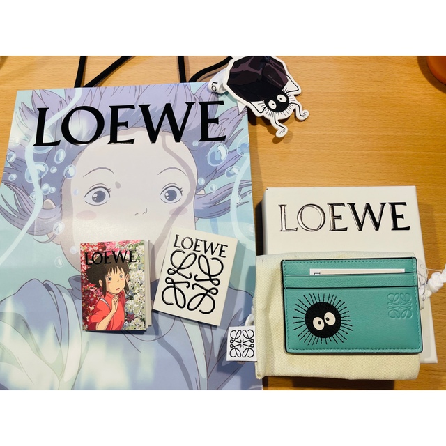 【返品?交換対象商品】 LOEWE - LOEWE ススワタリ　カードケース　千と千尋の神隠し 財布