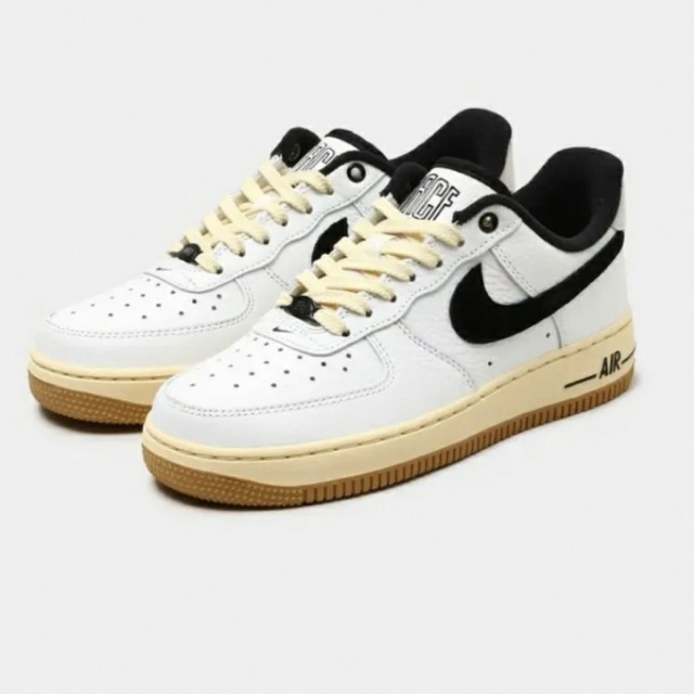 Nike WMNS Air Force 1 Low Command Force