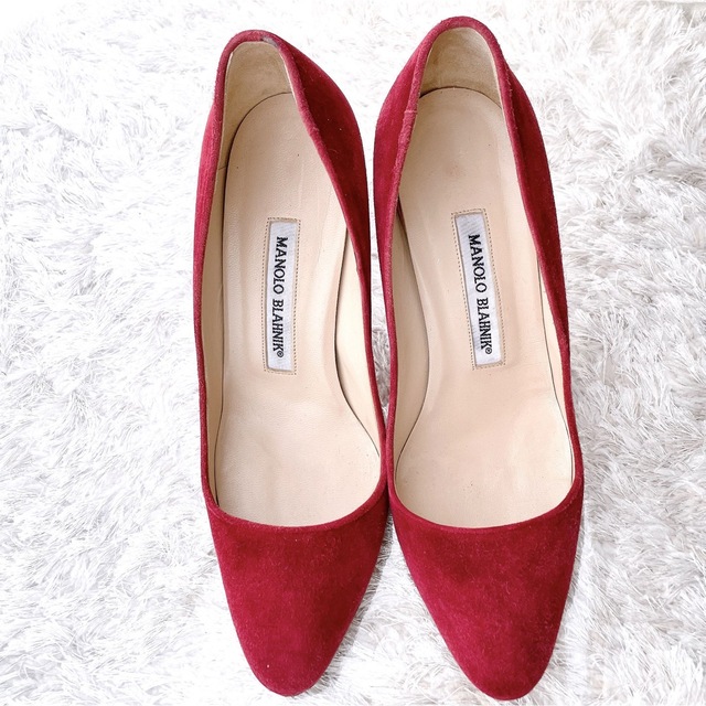 MANOLO BLAHNIK(マノロブラニク)のMANOLO BLAHNIK マノロブラニク　スウェード　パンプス　美品 レディースの靴/シューズ(ハイヒール/パンプス)の商品写真