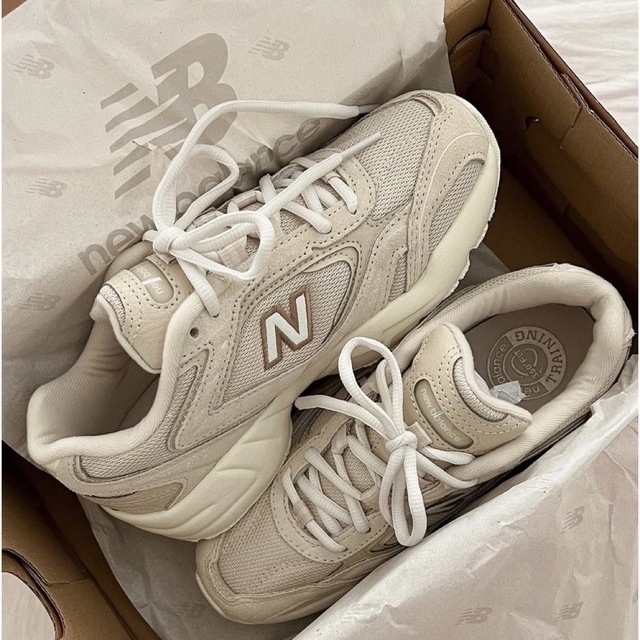 売れ筋商品 New Balance WX452RM ベージュ gokuburger.fr