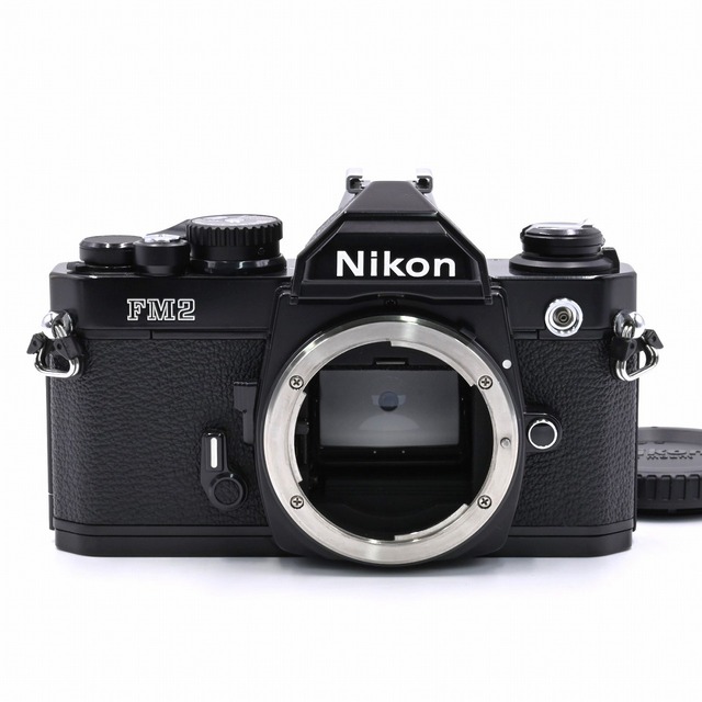 Nikon(ニコン)のNikon NEW FM2 ブラック スマホ/家電/カメラのカメラ(フィルムカメラ)の商品写真