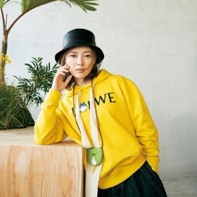 LOEWE - LOEWE ジブリフーディーの通販 by のん's shop|ロエベならラクマ