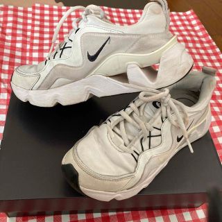 ナイキ(NIKE)の☆ NIKE スニーカー厚底24☆(スニーカー)