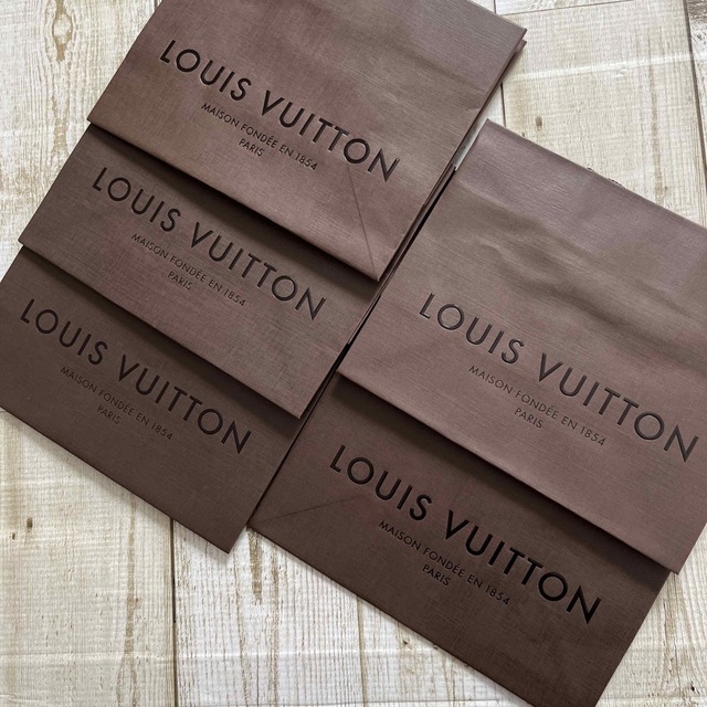 LOUIS VUITTON(ルイヴィトン)のLOUIS VUITTONショッパー レディースのバッグ(ショップ袋)の商品写真