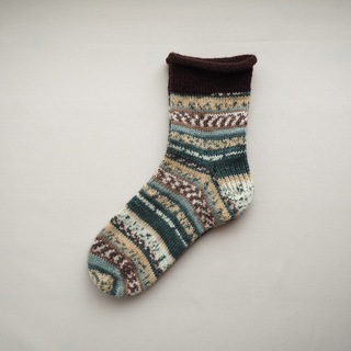 手編みの靴下（Opal・joy）(レッグウェア)