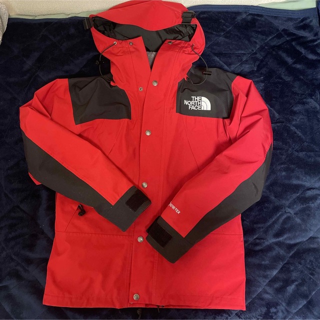 MOUNTAIN JACKET US 1990 GTX TNF RED 赤