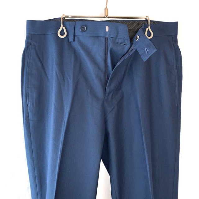 Calvin Klein(カルバンクライン)のカルバン クライン Calvin Klein レーヨン混 スラックス パンツ 薄手 サイズ : W33 ネイビー ヘリンボーン 新品 メンズのスーツ(スラックス/スーツパンツ)の商品写真