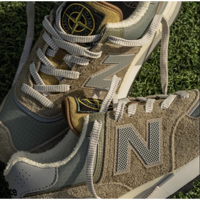 STONE ISLAND(ストーンアイランド)のStone Island × New Balance 574 Legacy メンズの靴/シューズ(スニーカー)の商品写真