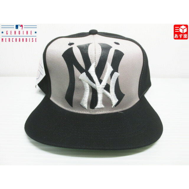GENUINE MERCHANDISE MLB