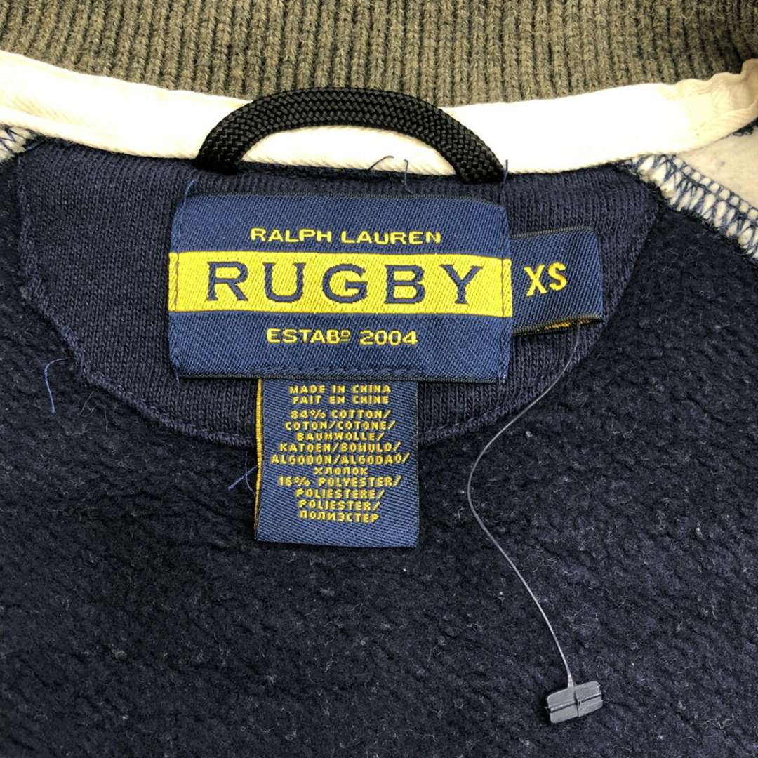 Ralph Lauren(ラルフローレン)のRugby Ralph Lauren ラグビー ラルフローレン ワッペン付き ラグラン スウェット スタジャン 長袖　サイズ：Lady's XS ネイビー×グレー  新品 レディースのジャケット/アウター(その他)の商品写真