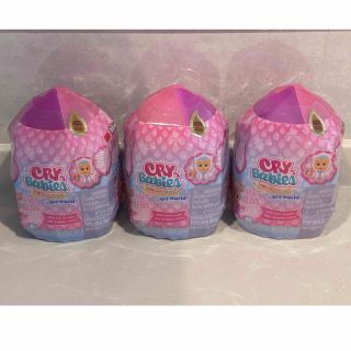 ・新品・未開封・CRY BABIES・クライベイビーズサプライズトイ・3個セット
