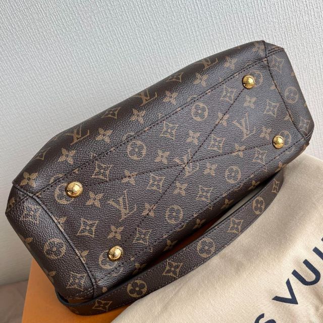国産品 LOUIS VUITTON 2wayショルダーバッグ ・モンテーニュMM 週一 国産品 LOUIS VUITTON 2wayショルダーバッグ ・モンテーニュMM 週一