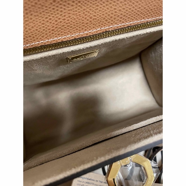 人気特売 Carbotti カルボッティ ERIKA445 TAN タン bogota.ateos.co