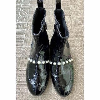 新品☆ZARA ザラ フェイクパール付きロングブーツ