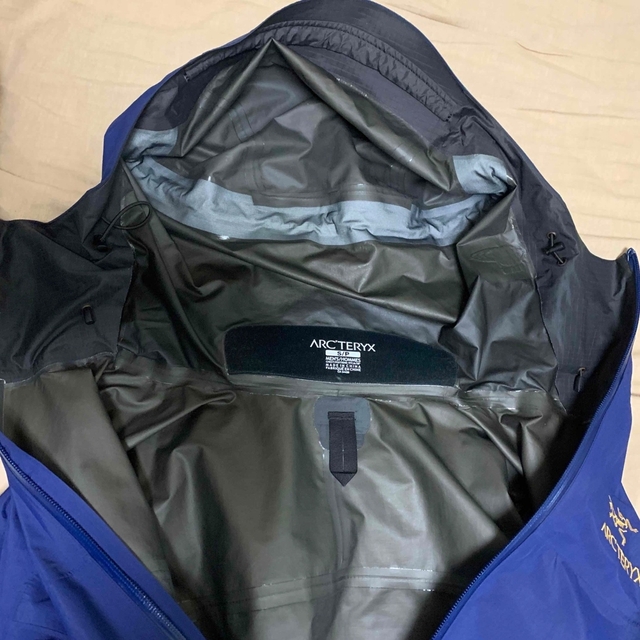 ARC'TERYX(アークテリクス)のarc’teryx beams beta sl 2014モデル メンズのジャケット/アウター(ナイロンジャケット)の商品写真