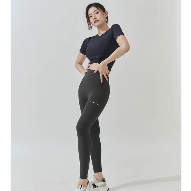 lululemon(ルルレモン)のゼクシーミックス  シグネチャー360N 裏起毛レギンス　M レディースのレッグウェア(レギンス/スパッツ)の商品写真