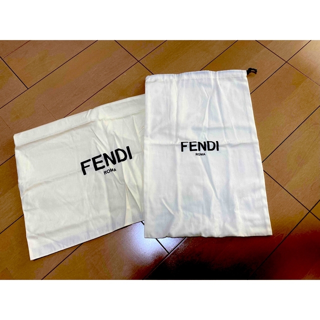 FENDI(フェンディ)のFENDI 袋 2点セット レディースのバッグ(ショップ袋)の商品写真