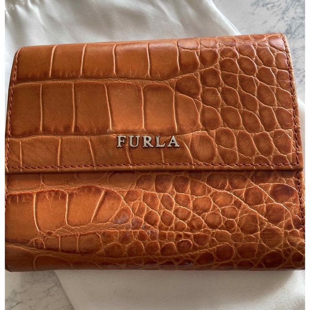 Furla(フルラ)の☆FURLA☆オレンジ型押し財布 レディースのファッション小物(財布)の商品写真