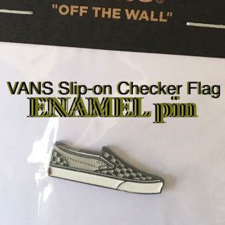 ヴァンズ(VANS)のVANS バンズ　US限定　スリップオンチェッカーエナメルピンバッチ１点物(その他)