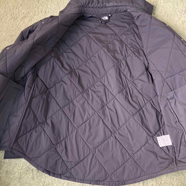 THE NORTH FACE(ザノースフェイス)のTHE NORTH FACE ジャストバウトシャツNY81735 ブラック XL メンズのジャケット/アウター(その他)の商品写真