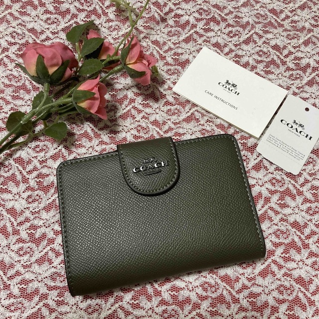 COACH - COACH コーチ 二つ折り財布 F6390 ケルプの通販 by K's shop ...