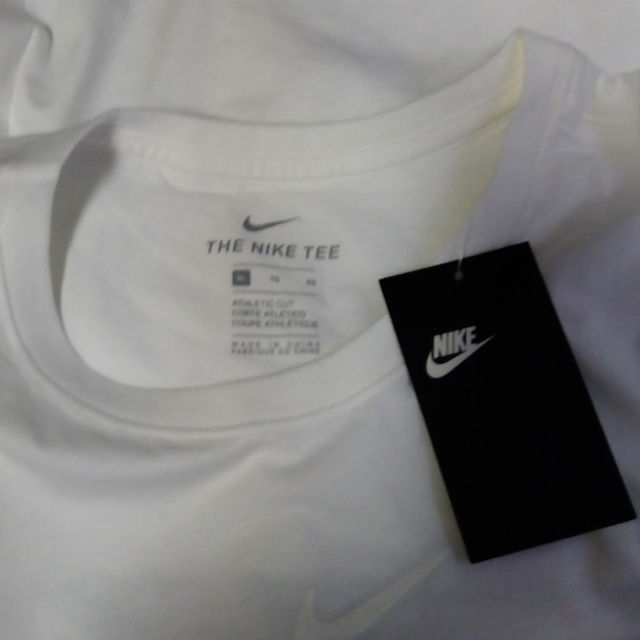 NIKE(ナイキ)のナイキ アトモス限定 Tシャツ メンズのトップス(Tシャツ/カットソー(半袖/袖なし))の商品写真