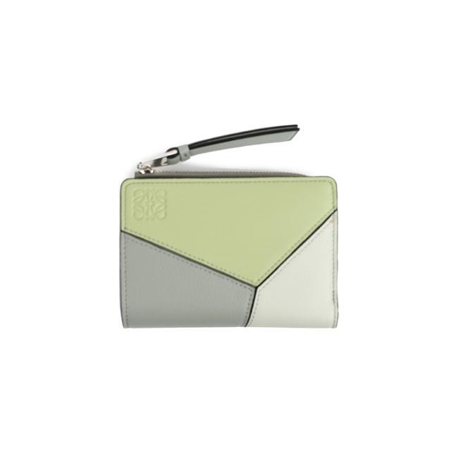絶対一番安い LOEWE 新品 7999 C510P30X03 イタリア正規品 二つ折り