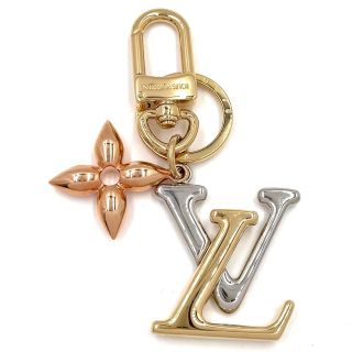 ルイヴィトン(LOUIS VUITTON)のLOUIS VUITTON ルイヴィトン キーホルダー ポルト クレ・LV ニュー ウェーブ バッグチャーム ホワイトゴールド 小物 M68449    イエローゴールド ピンクゴールド ユニセックス 人気 美品【中古品】(キーホルダー)