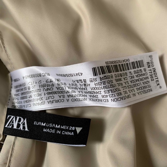 ZARA(ザラ)のお値下げしました‼️ZARA ボアショートフリース レディースのジャケット/アウター(ブルゾン)の商品写真