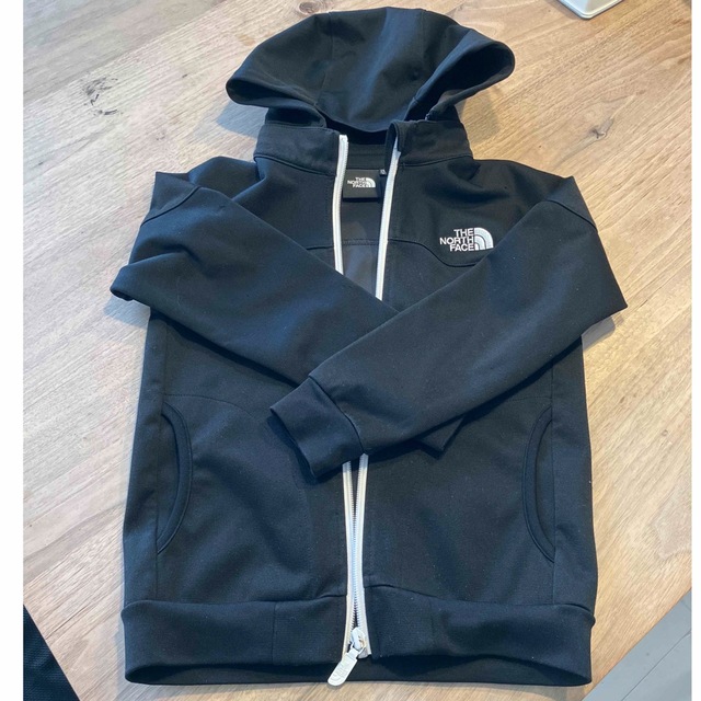 THE NORTH FACE(ザノースフェイス)の中古　ノースフェイス　キッズ　ジャケット　120 THE NORTH FACE キッズ/ベビー/マタニティのキッズ服男の子用(90cm~)(ジャケット/上着)の商品写真