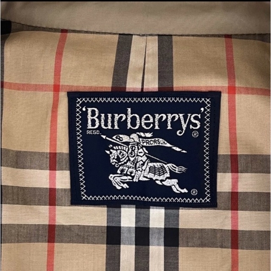 BURBERRY(バーバリー)のバーバリー　トレンチコート　比翼仕立　ステンカラー　ノバチェック　ベージュ メンズのジャケット/アウター(トレンチコート)の商品写真