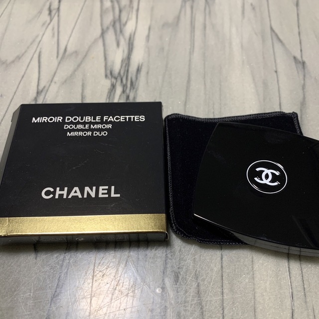 CHANEL(シャネル)のCHANEL ミラー レディースのファッション小物(ミラー)の商品写真