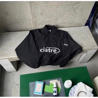 ciatre ナイロンハーフジップ　完売商品