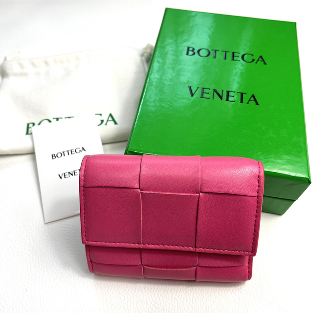 最新コレックション Bottega Veneta - 新品 BOTTEGA VENETA 折財布 三