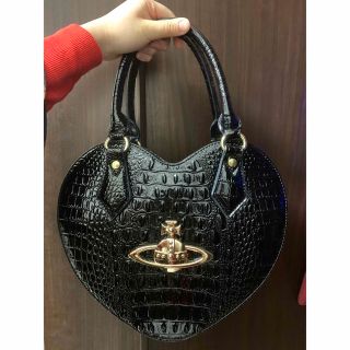 Vivienne Westwood(ハンドバッグ)のフリマアイテム一覧 Vivienne Westwood(ハンドバッグ)のフリマアイテム一覧