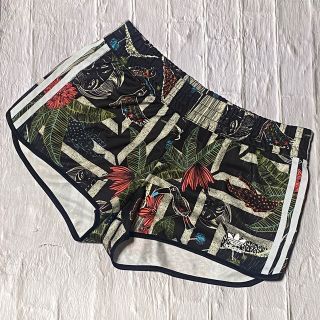 オリジナルス(Originals（adidas）)のadidas originals × the farm コラボ　ショートパンツ(ショートパンツ)