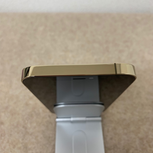 超美品】iPhone12 Pro 128GB ゴールド SIMロック解除済11 男の子向け