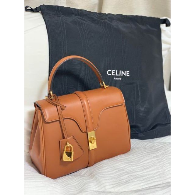 人気新品 16(セーズ)バッグ スモール CELINE / タン ナチュラル