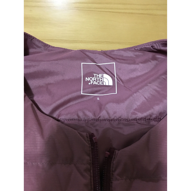 THE NORTH FACE(ザノースフェイス)のTHE NORTH FACE Red Run Vest L サイズ メンズのジャケット/アウター(ダウンベスト)の商品写真