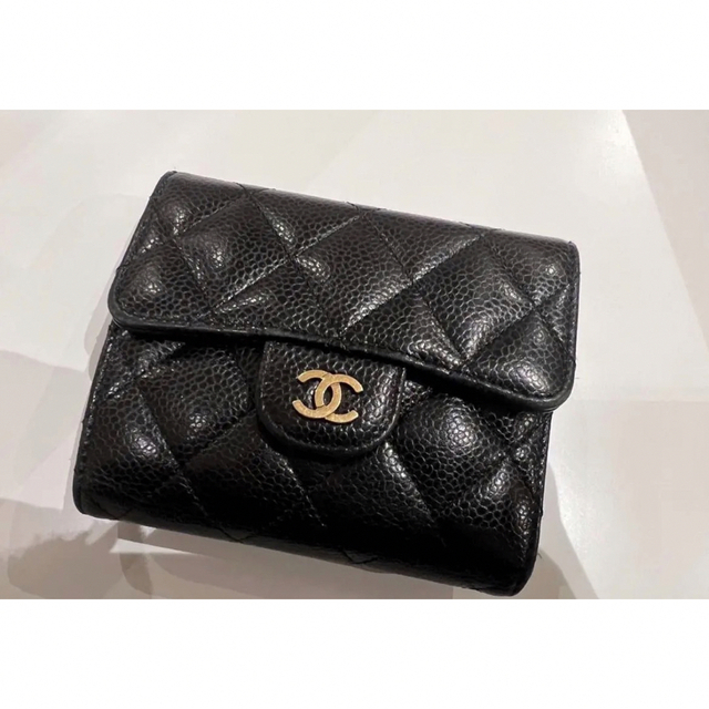 正規品  CHANEL(シャネル) 2つ折り財布