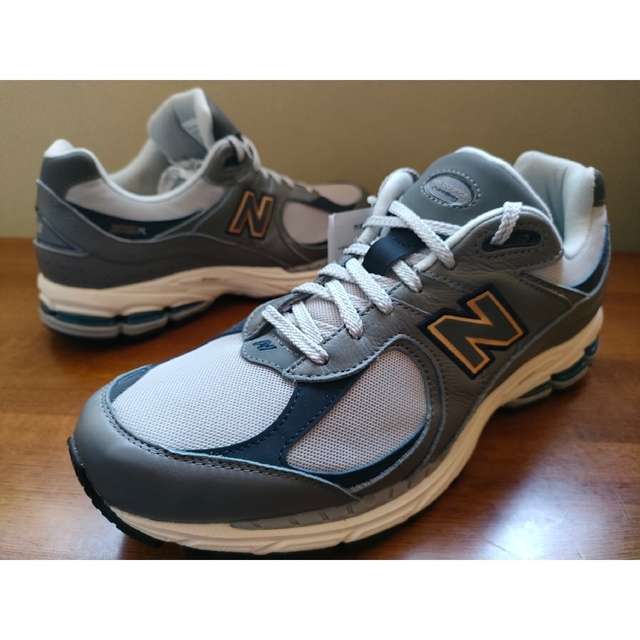 ●新品　New Balance  M2002RHP