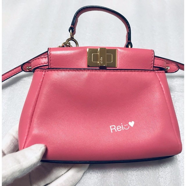 FENDI(フェンディ)の値下げ可❣️【美品】FENDI マイクロピーカブー レディースのバッグ(ハンドバッグ)の商品写真